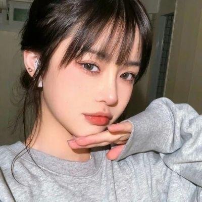 女人,四十 海报